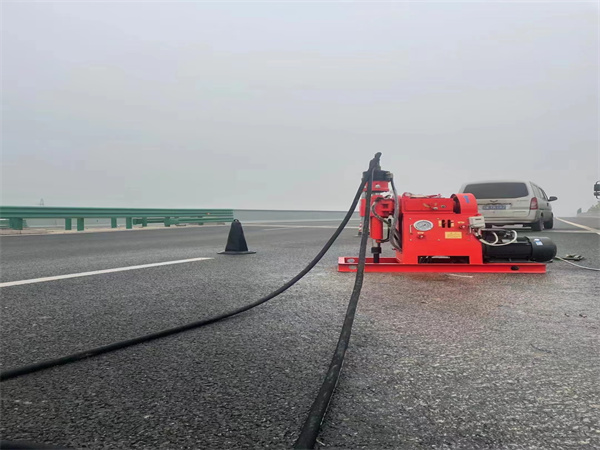 德清马路路基路面开裂下沉注浆加固灌浆